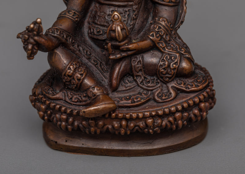 Guru Rinpoche Mini Statue | Iconic Representation of The Deity