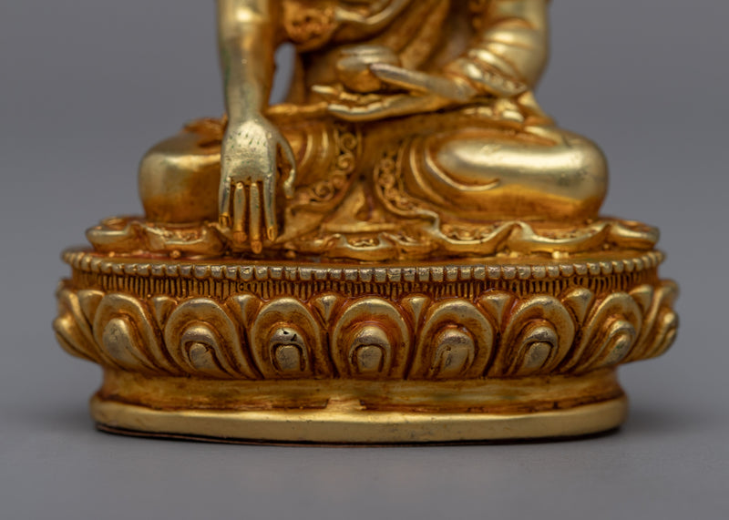 Experience Tranquility with Our Little Buddha Shakyamuni Copper Statue | Machine Made Figurine