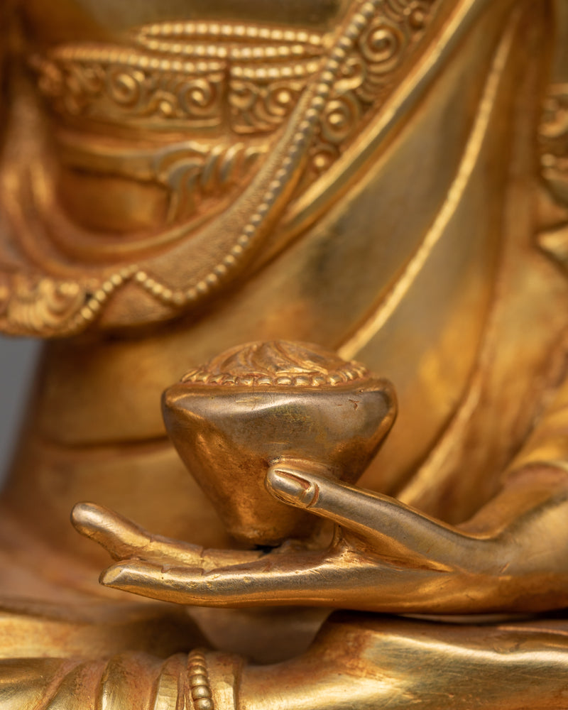 Enlighten Your Space with Gold Buddha Statue | Shakyamuni Buddha Sculpture