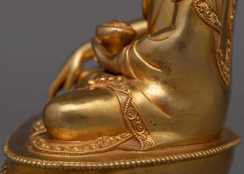 Enlighten Your Space with Gold Buddha Statue | Shakyamuni Buddha Sculpture