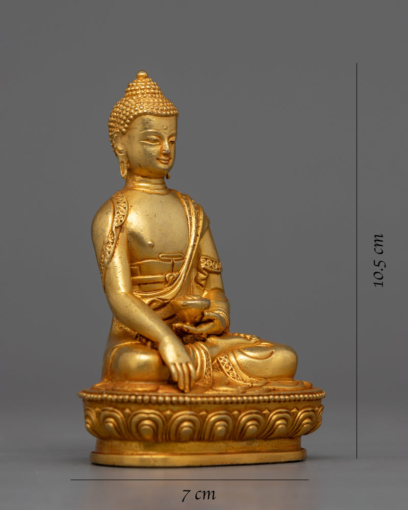 small statue of-shakyamuni-buddha