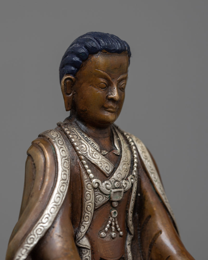 small-marpa sculpture