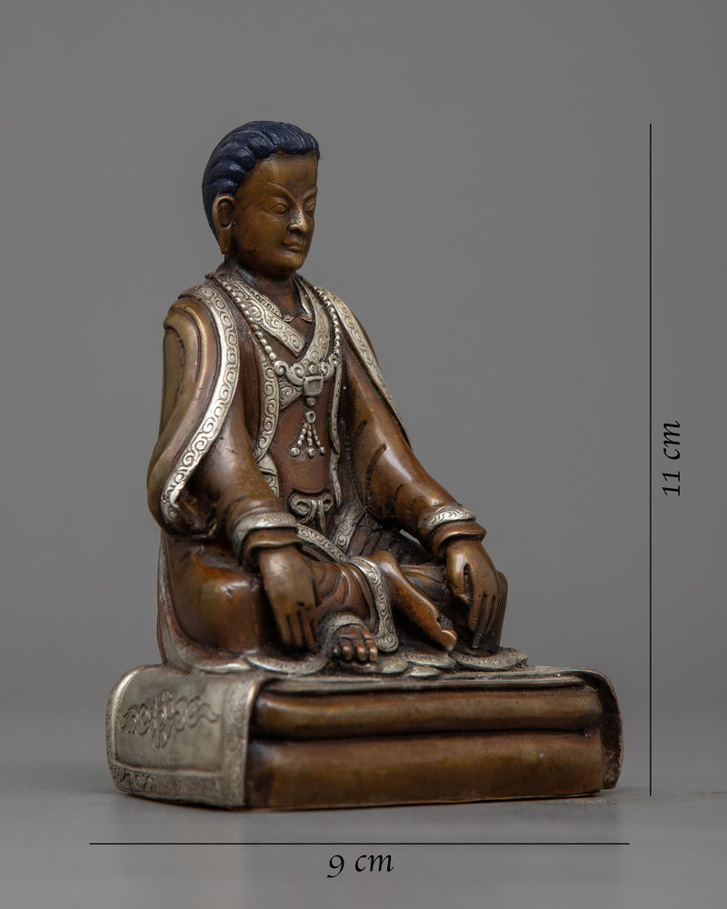 small-marpa sculpture