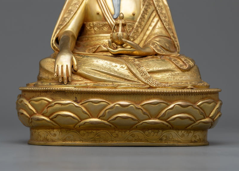 Zhabdrung Rinpoche Gold-Gilded Statue | Emblem of Spiritual and Cultural Majesty