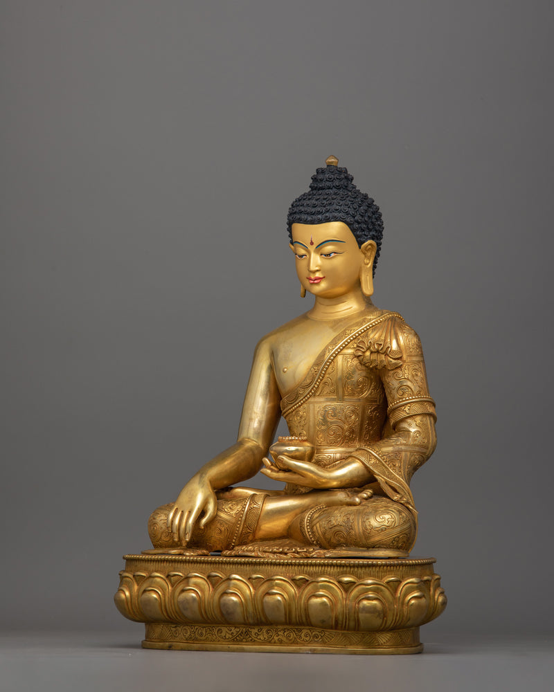 24K Gold Gilded Shakyamuni Buddha In Lotus Posture | Tibetan Buddhist art, Home decor